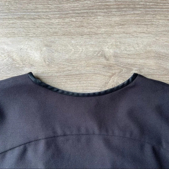 Club Monaco V Neck Satin  Trim Blouse - Picture 15 of 16